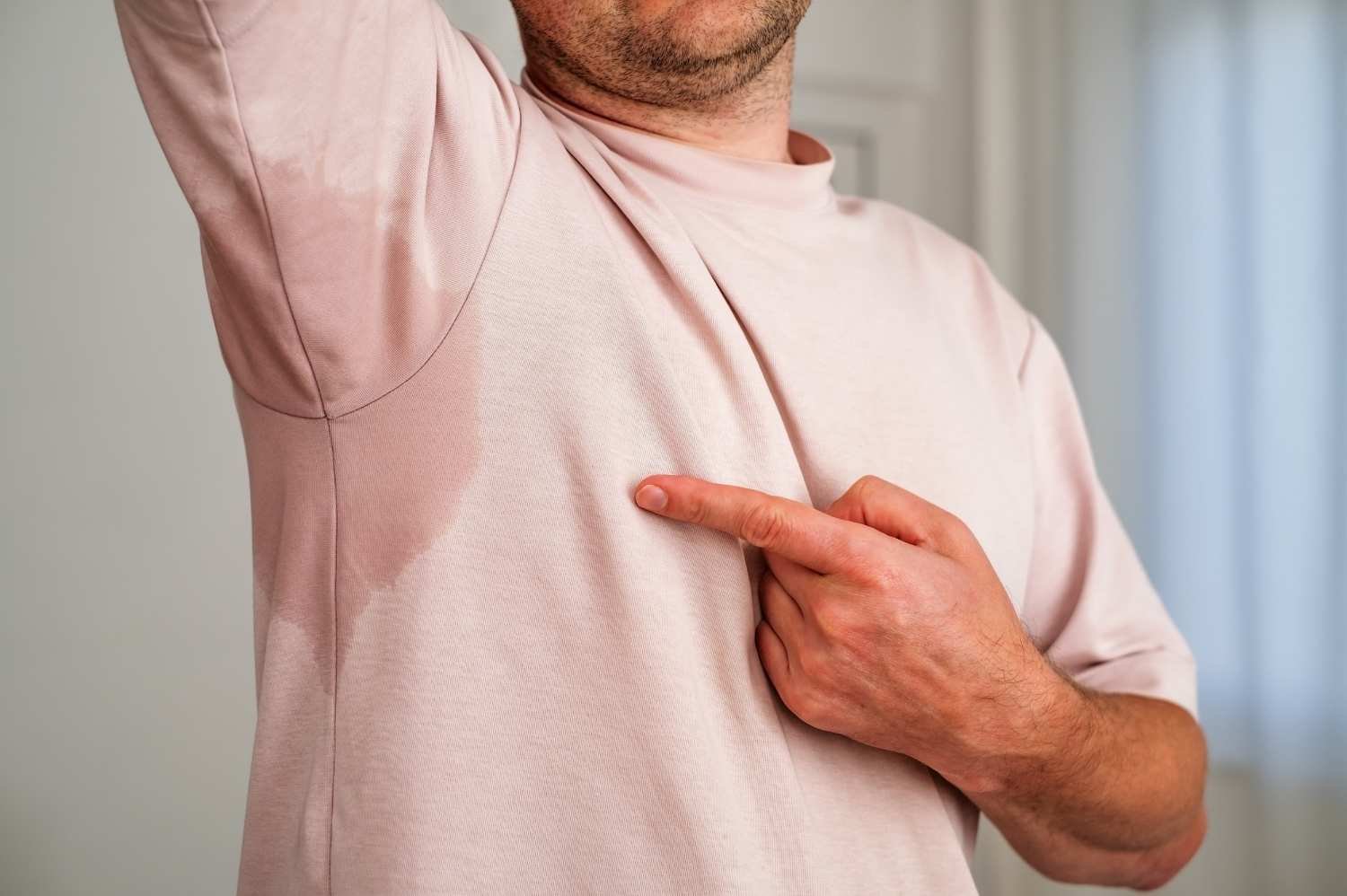 Discover hyperhidrosis treatment in Dubai for excessive sweating at affordable cost