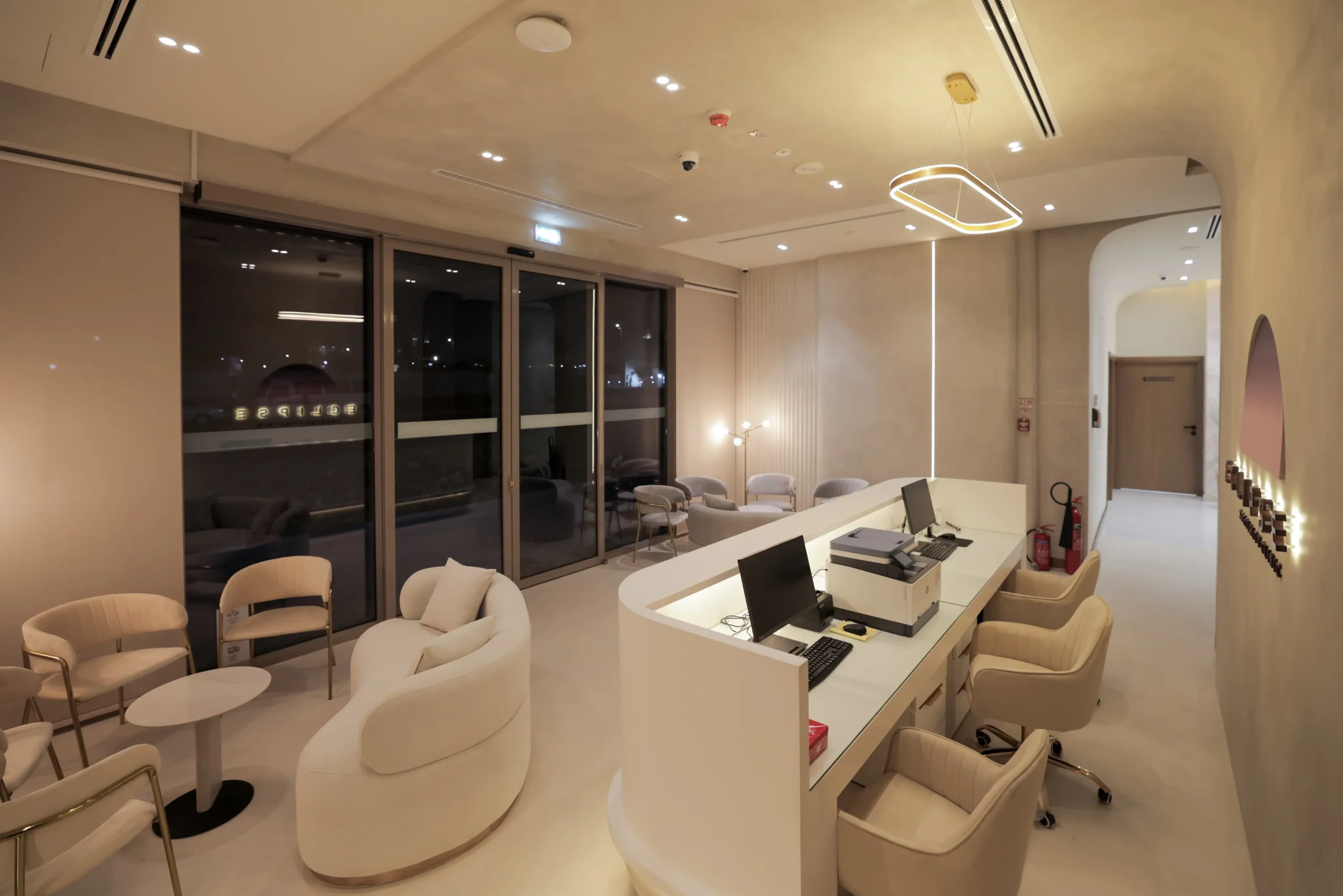 eclipse clininc image(11)