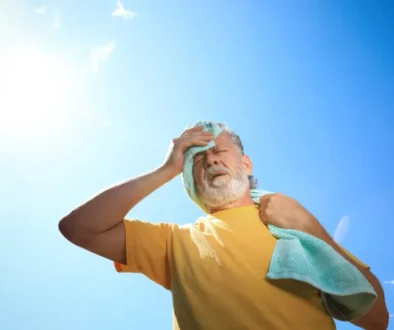 heat stroke, including symptoms, warning signs, and treatment options in Dubai