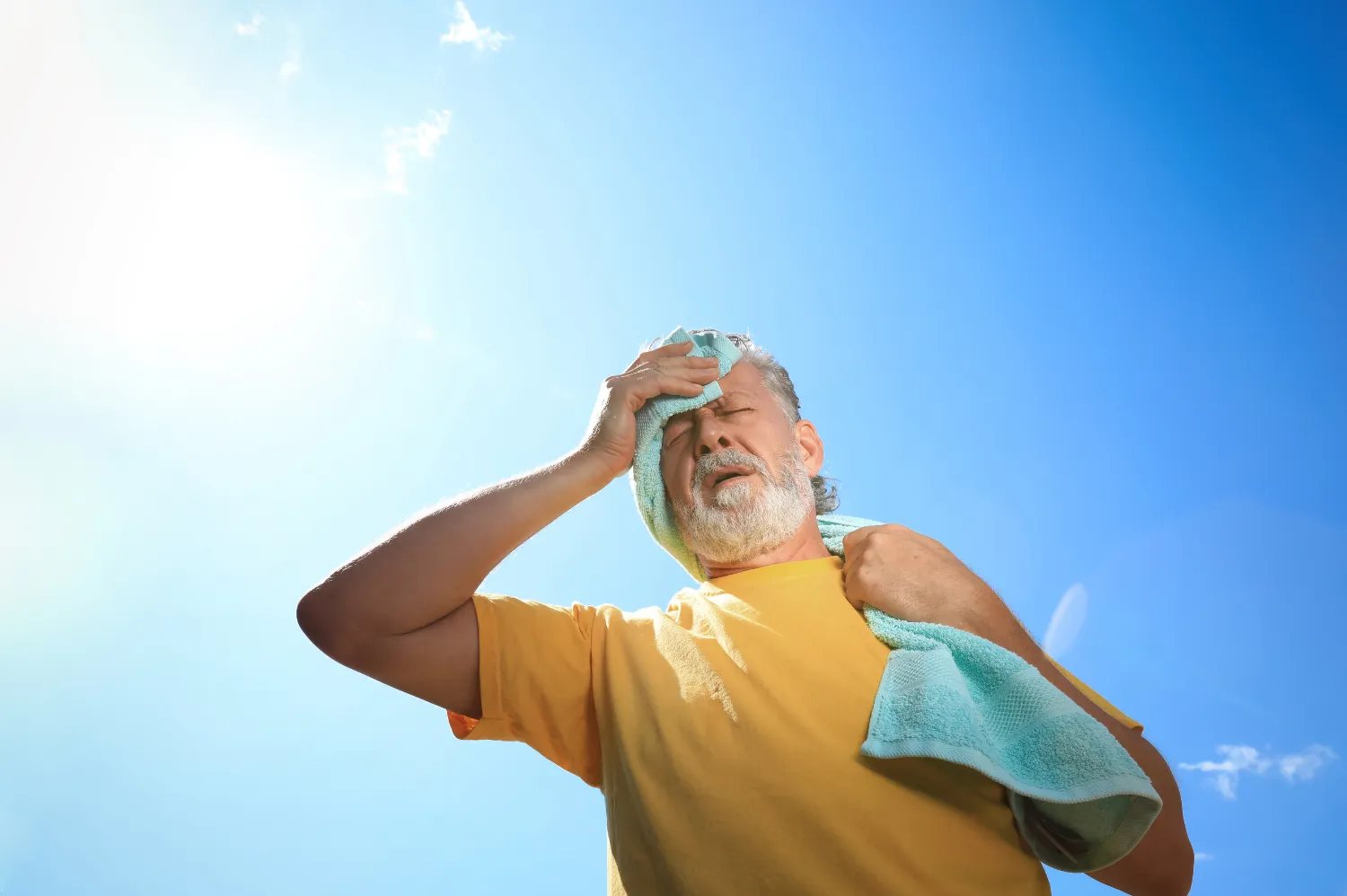heat stroke, including symptoms, warning signs, and treatment options in Dubai